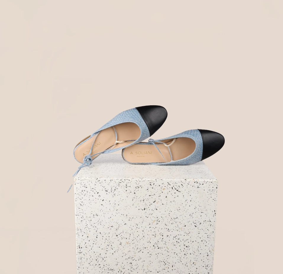 Como Slide - Denim/Black (Removable Ties) Staff Style Travel Ready