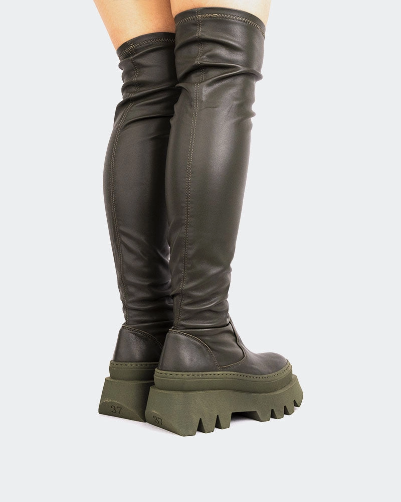 Moncton Military Stretch Low Maintenance