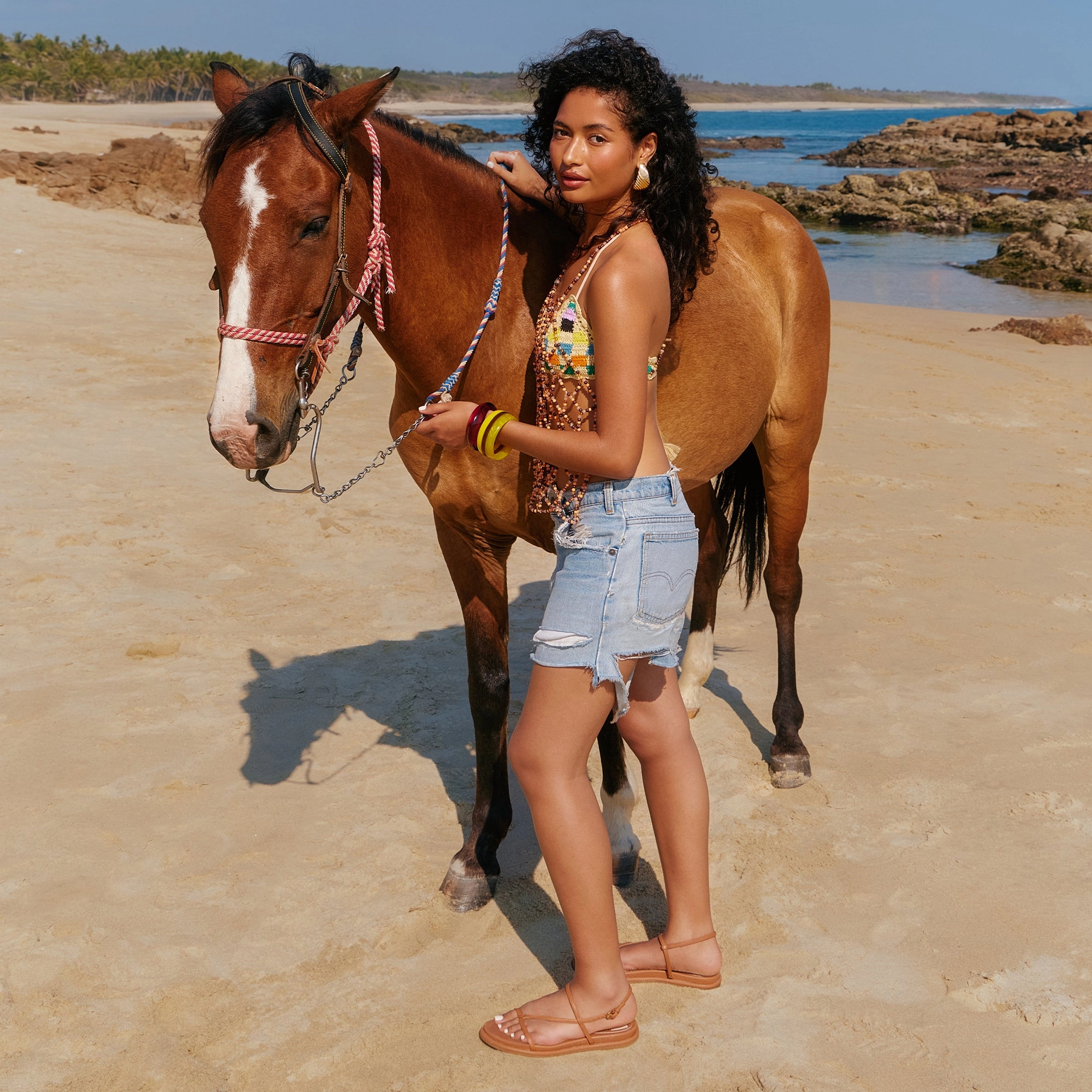 DALLEN SANDALS SADDLE LEATHER Structured ease Distinctive chic