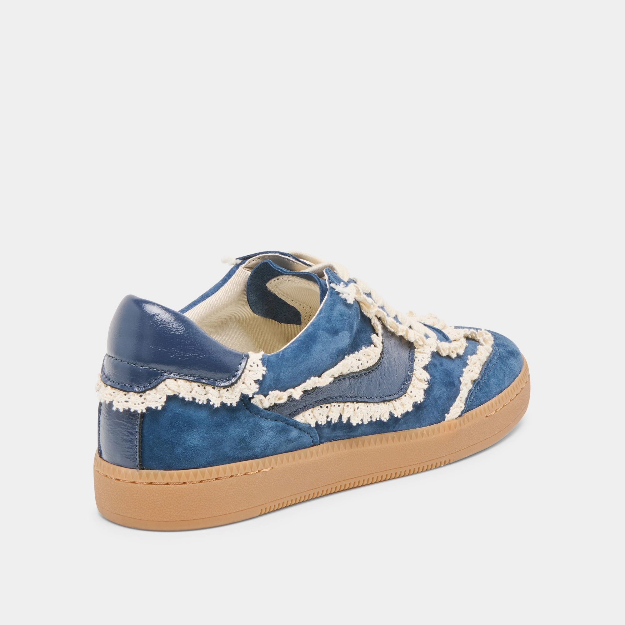 NOTICE LACE SNEAKERS NAVY SUEDE Anti Slip Outsole Pattern