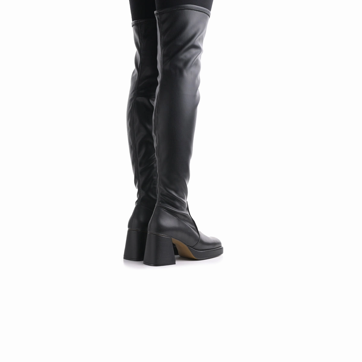 Slip-On Style Oakwood Black Stretch