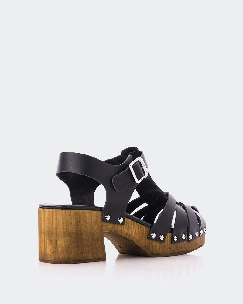 Oline Black Leather Gym Shoes