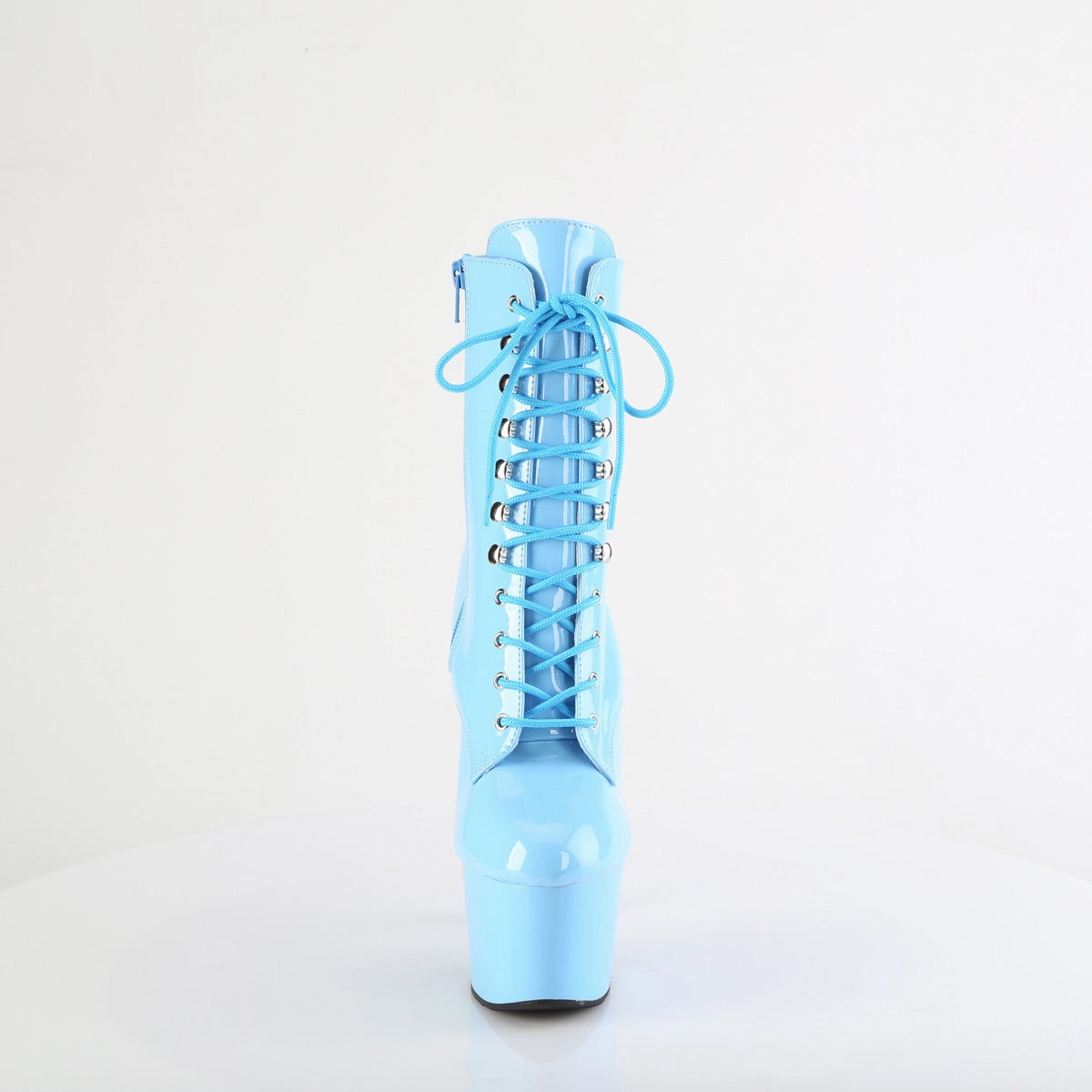 Minimalist Adore-1020