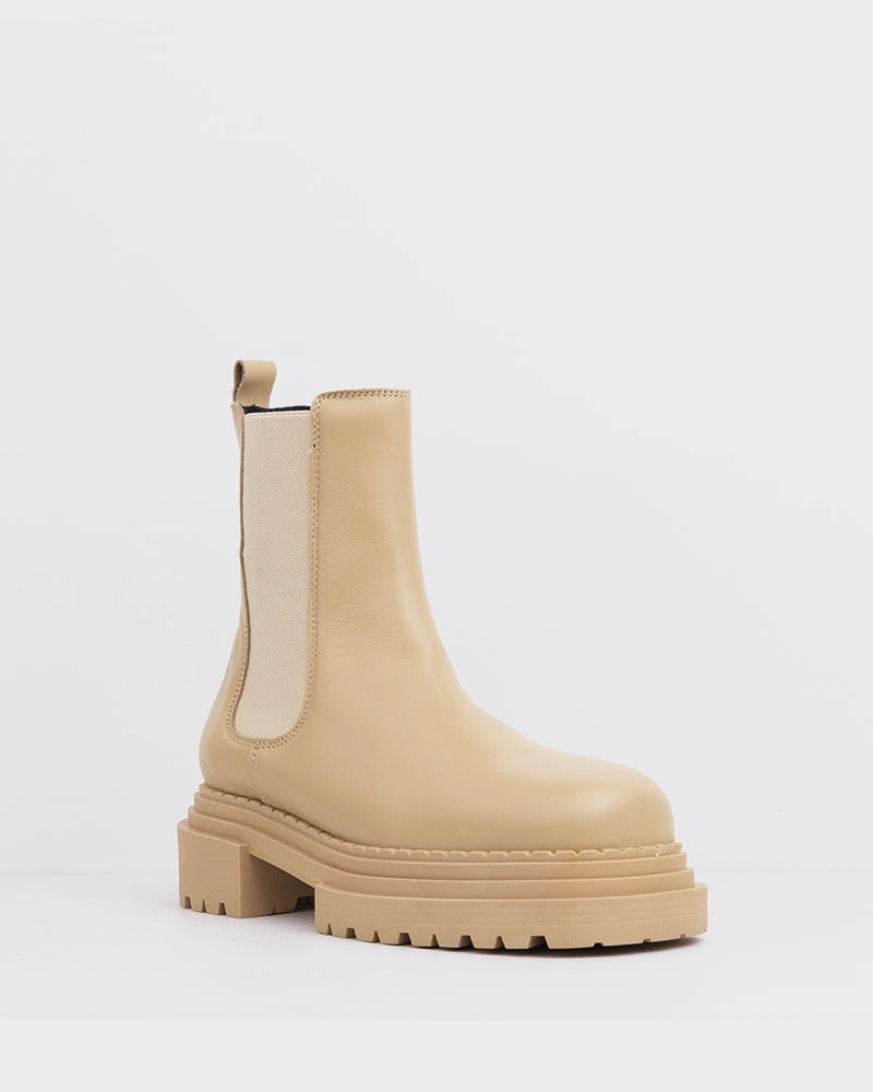 Pacio Cream Leather High Quality Leather Cozy Footwear