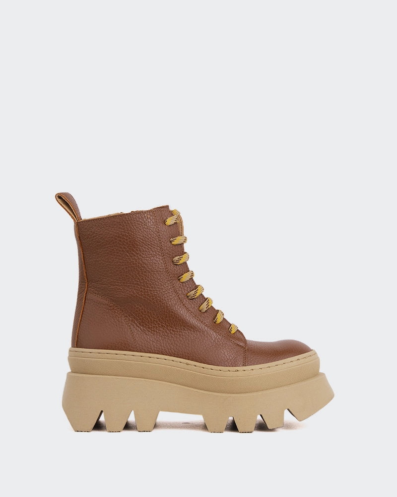 Bianchi Camel Leather Anti Slip