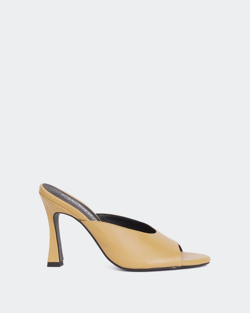 High - end Customizable Lacing System Prosper Camel Leather