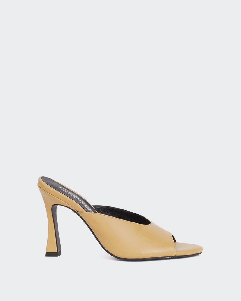 Prosper Camel Leather Adjustable Strap Mechanism Indoor Comfort