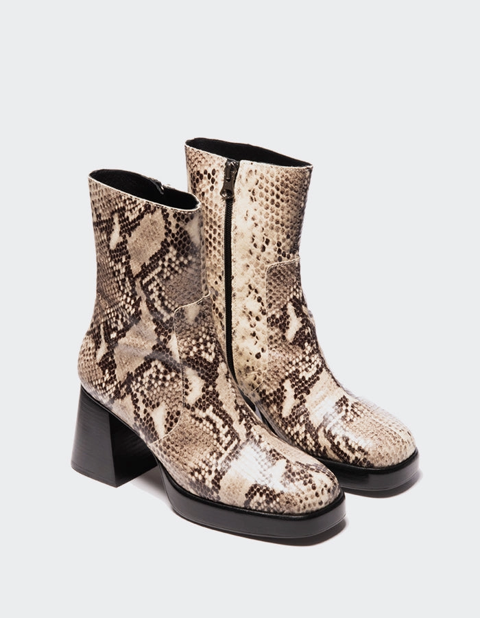 Tough Grip Sullivan Natural Snake