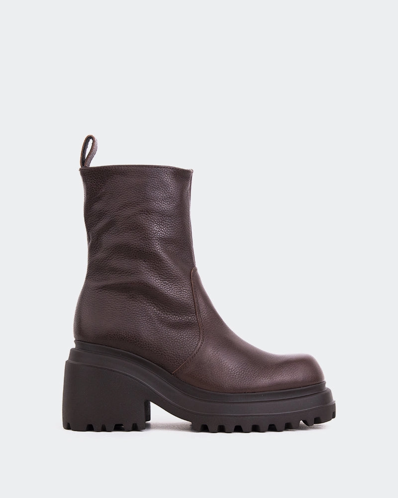 Industrial Site Ike Brown Leather