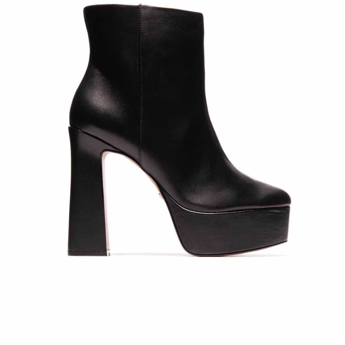 Easy to Wear Ria Black Leather