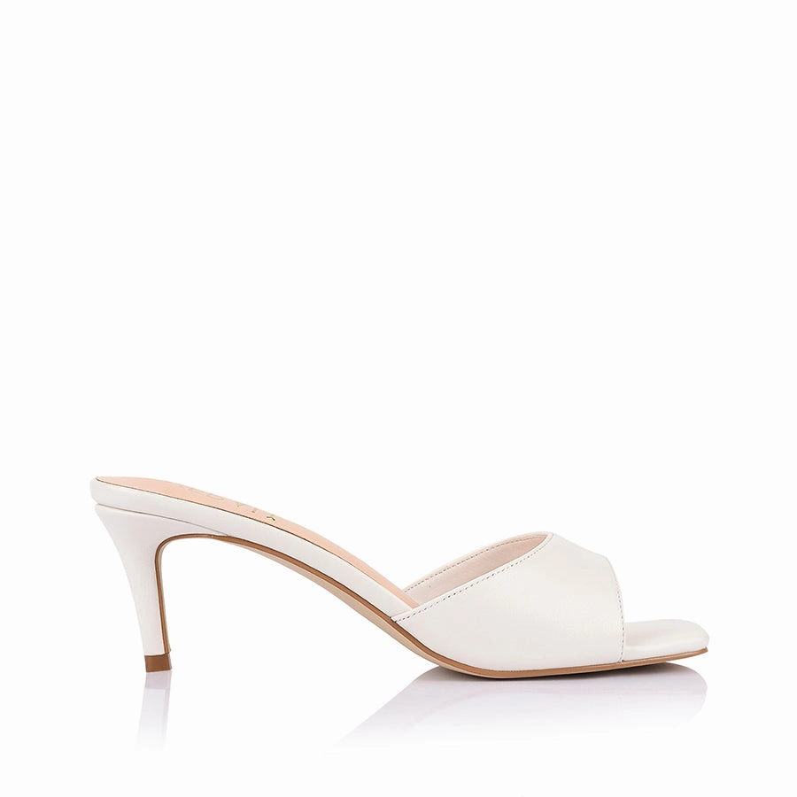 Prestige Fit Essential Edge Tabitha Heeled Mules - Chalk White