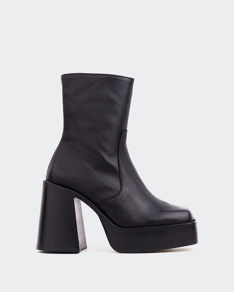 Wicked Black Matte Leather Sleek Shape