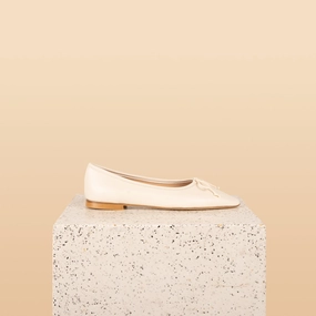 Easy Clean Soft Soles Como - Ivory