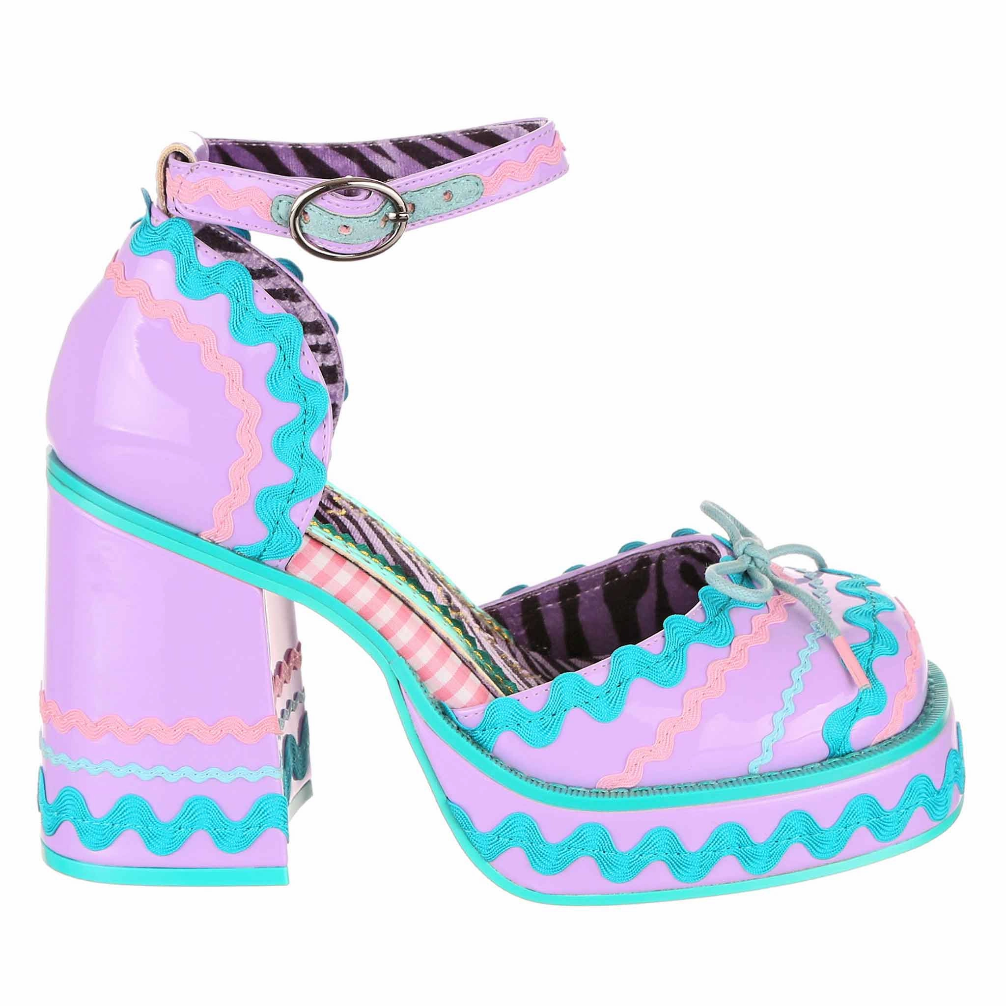 Slip On Convenience Narrow Shape Sugar Cookie