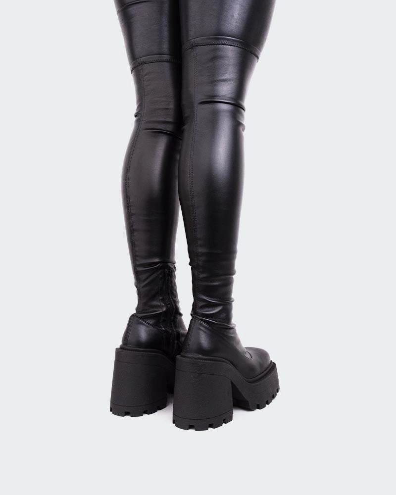 Grippy Outsole Cold Climate Tialo Black Stretch