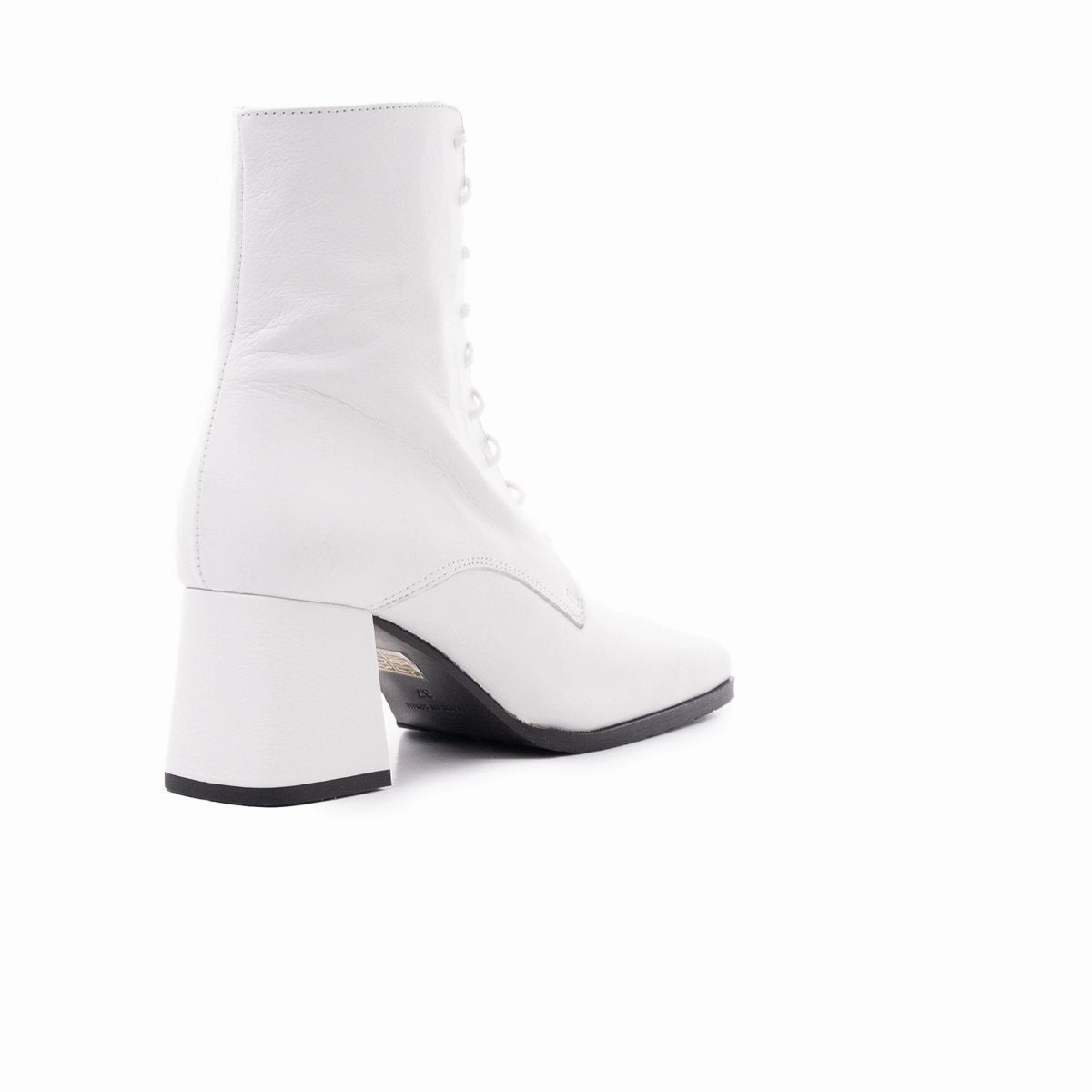 Chatham White Leather Adjustable buckle