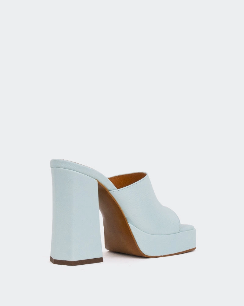 Vendome Blue Leather Multi Density Cushioning Recycled Fabric Webbing