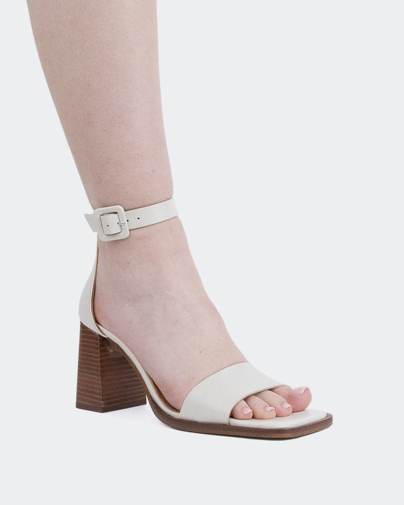 most expensive Vertigo, Off White Leather/Cuir Blanc Cass??