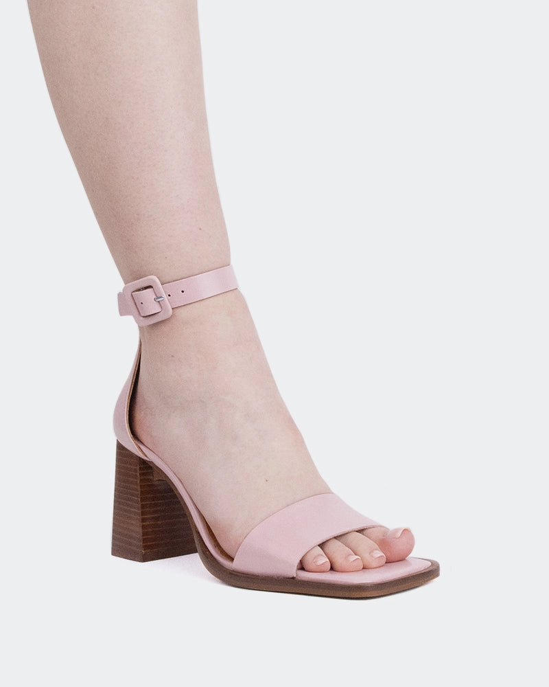 Vertigo Pink Leather skateboarders