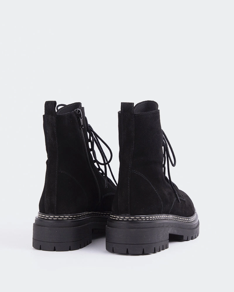 Durable Shell Outdoor Trek Dry Comfort Woodbridge Black Suede