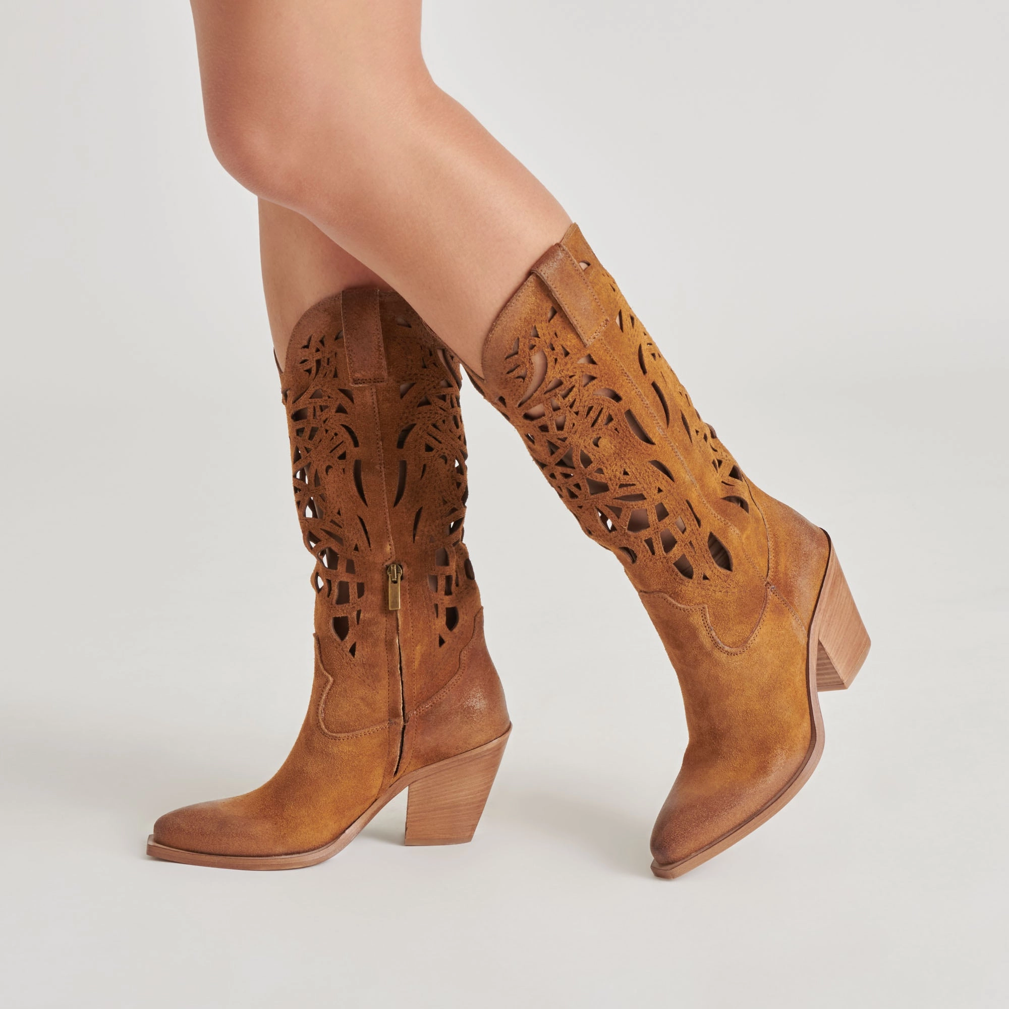 WAYLAN BOOTS CHESTNUT SUEDE Wide fit toe - box